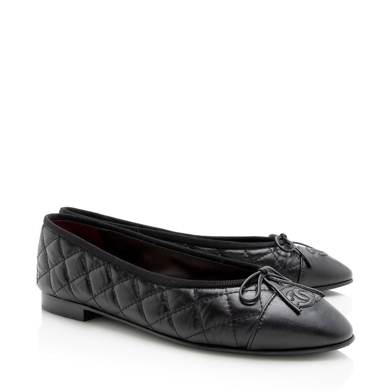 Chanel Quilted Calfskin Cap Toe Ballet Flats - Size 10 / 40 (SHF-22171)