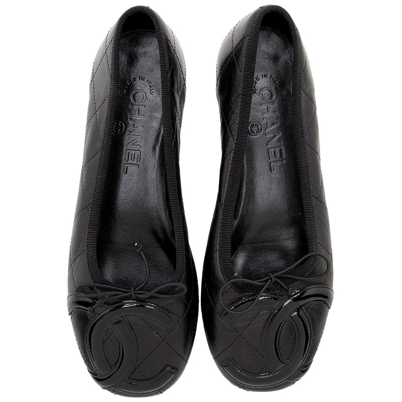 Chanel Quilted Leather Cambon Ballet Flats - Size 7 / 37 (SHF-18122)