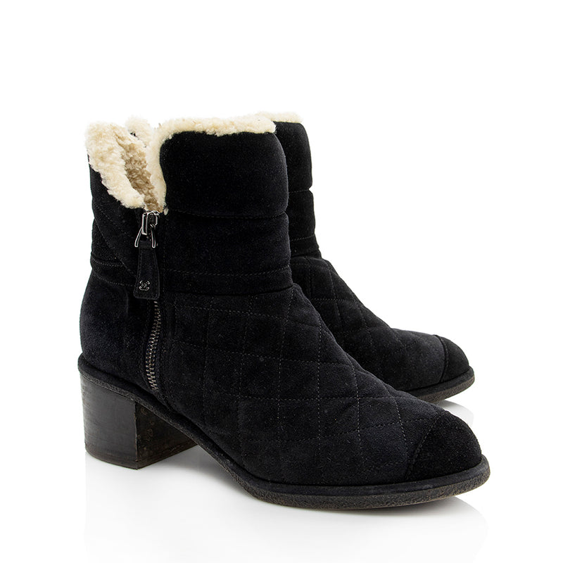 Chanel Quilted Suede Shearling Ankle Boots - Size 8.5 / 38.5 (SHF