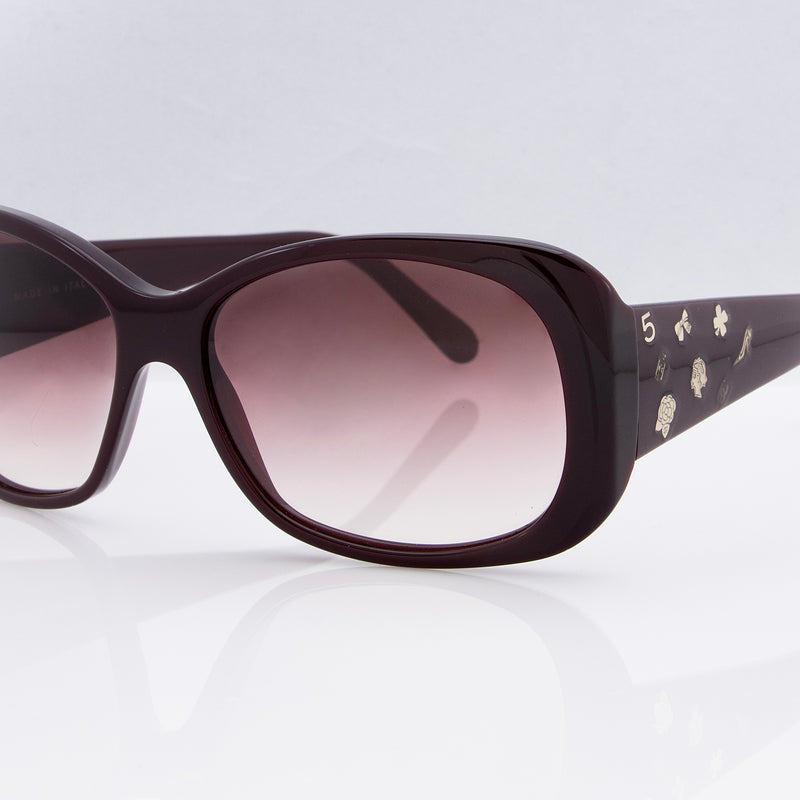 CHANEL 5183 Oversized Logo Sunglasses Black  Sunglasses logo, Chanel  accessories, Sunglasses