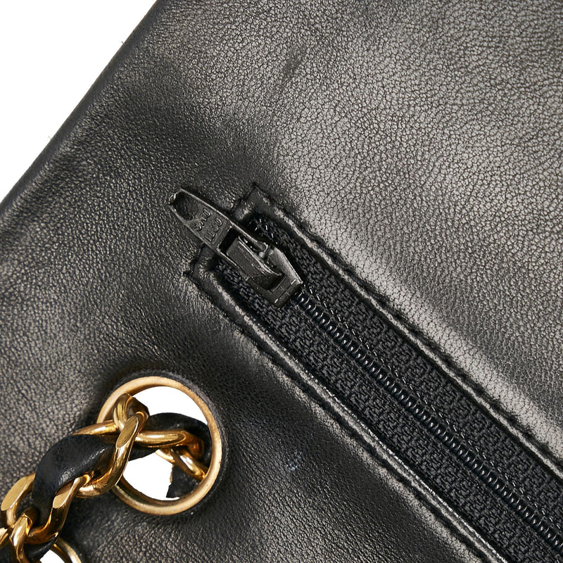Chanel Small Classic Lambskin Double Flap (SHG-nC59xZ)