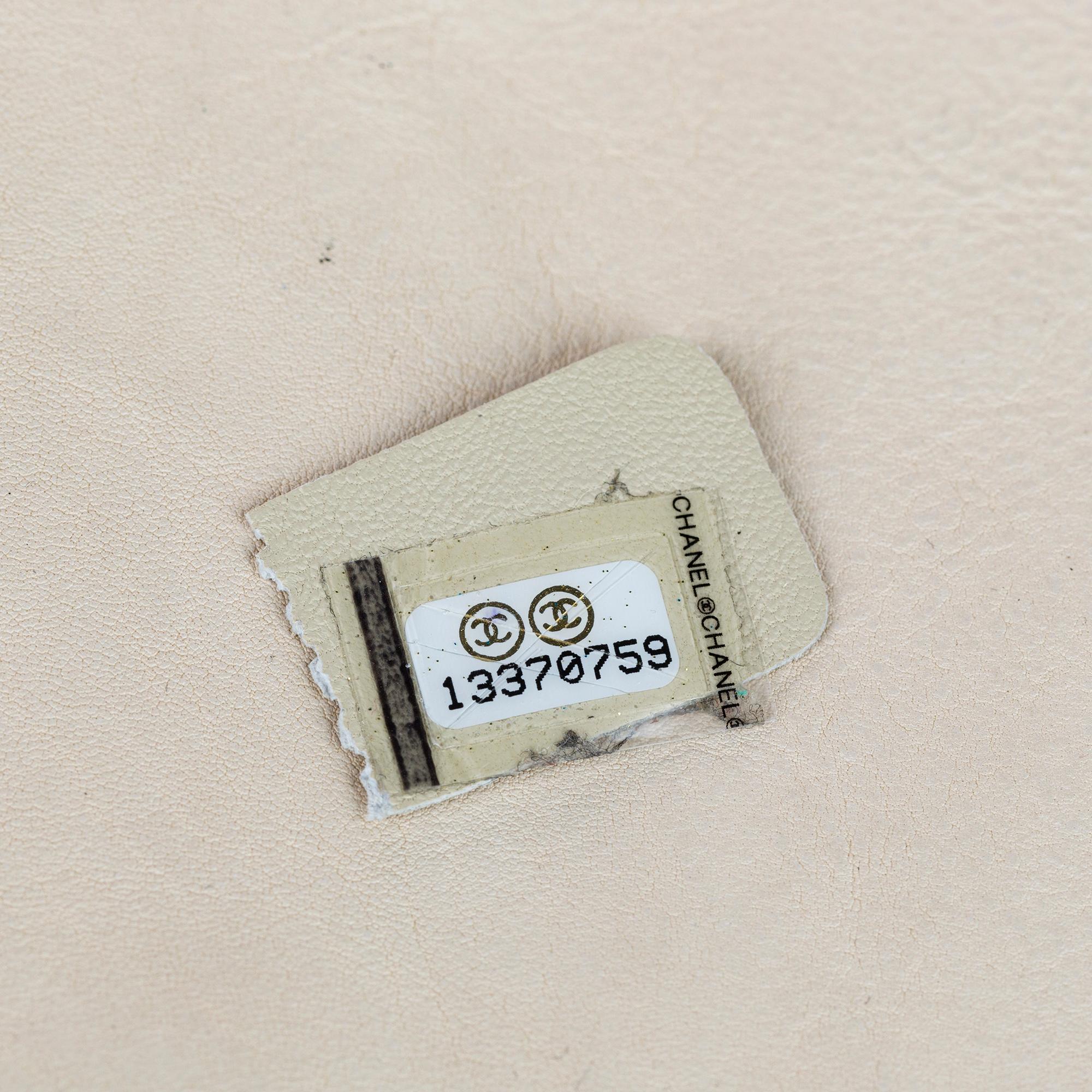 Chanel Timeless Reissue Shoulder Bag (SHG-37922)