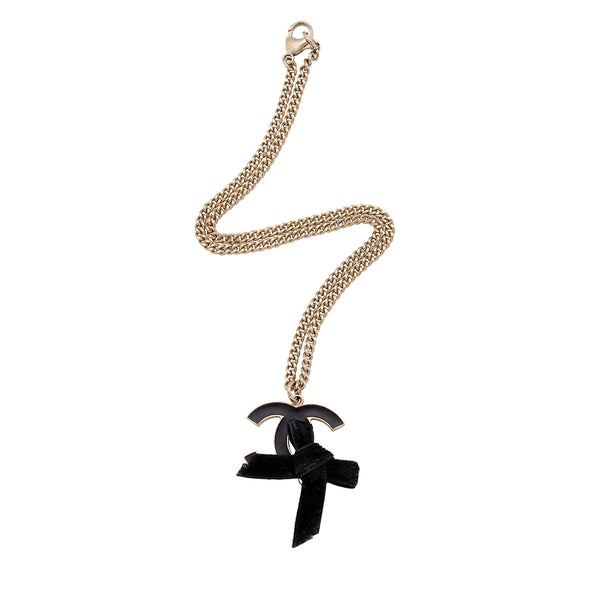 Chanel Velvet Bow CC Pendant Necklace (SHF-16744)