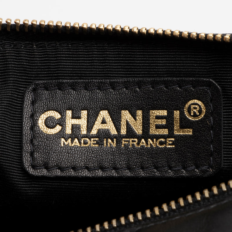 chanel cosmetic pouch chain
