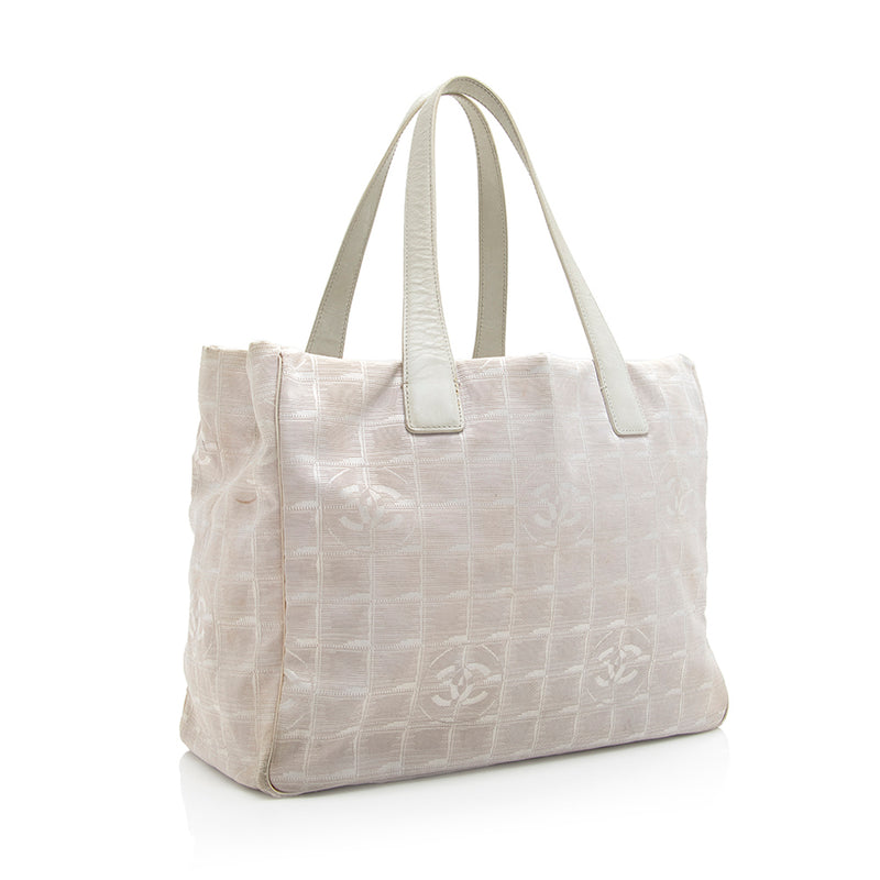 chanel travel tote
