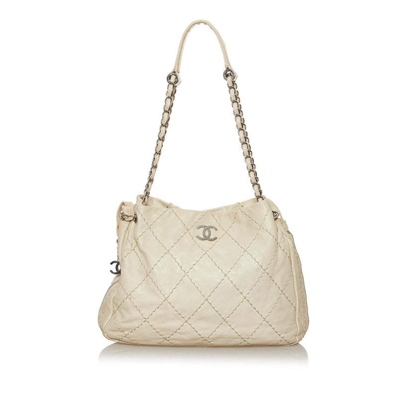Chanel Wild Stitch Handbag Pink Calfskin