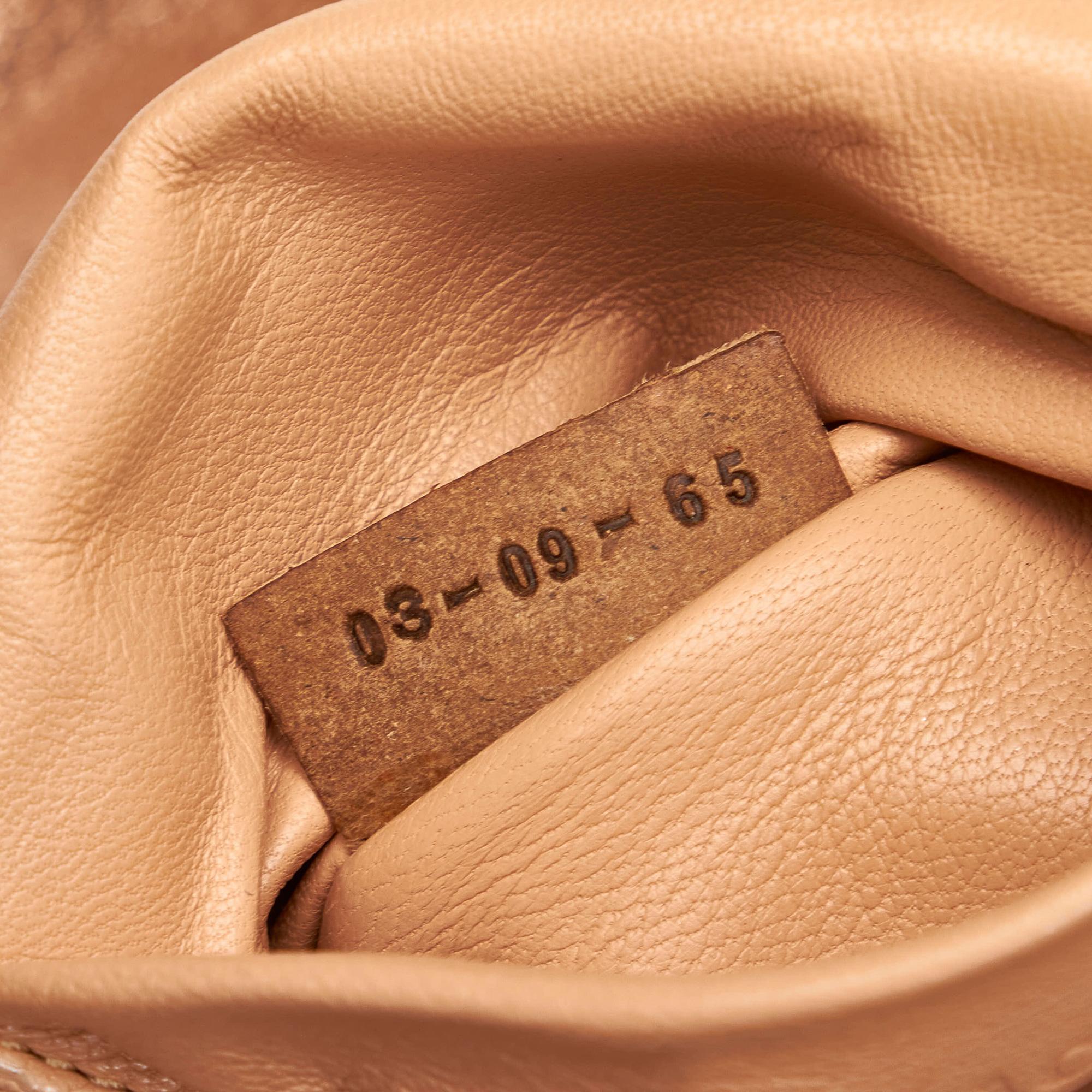 Chloe Elsie Leather Crossbody Bag (SHG-32037)