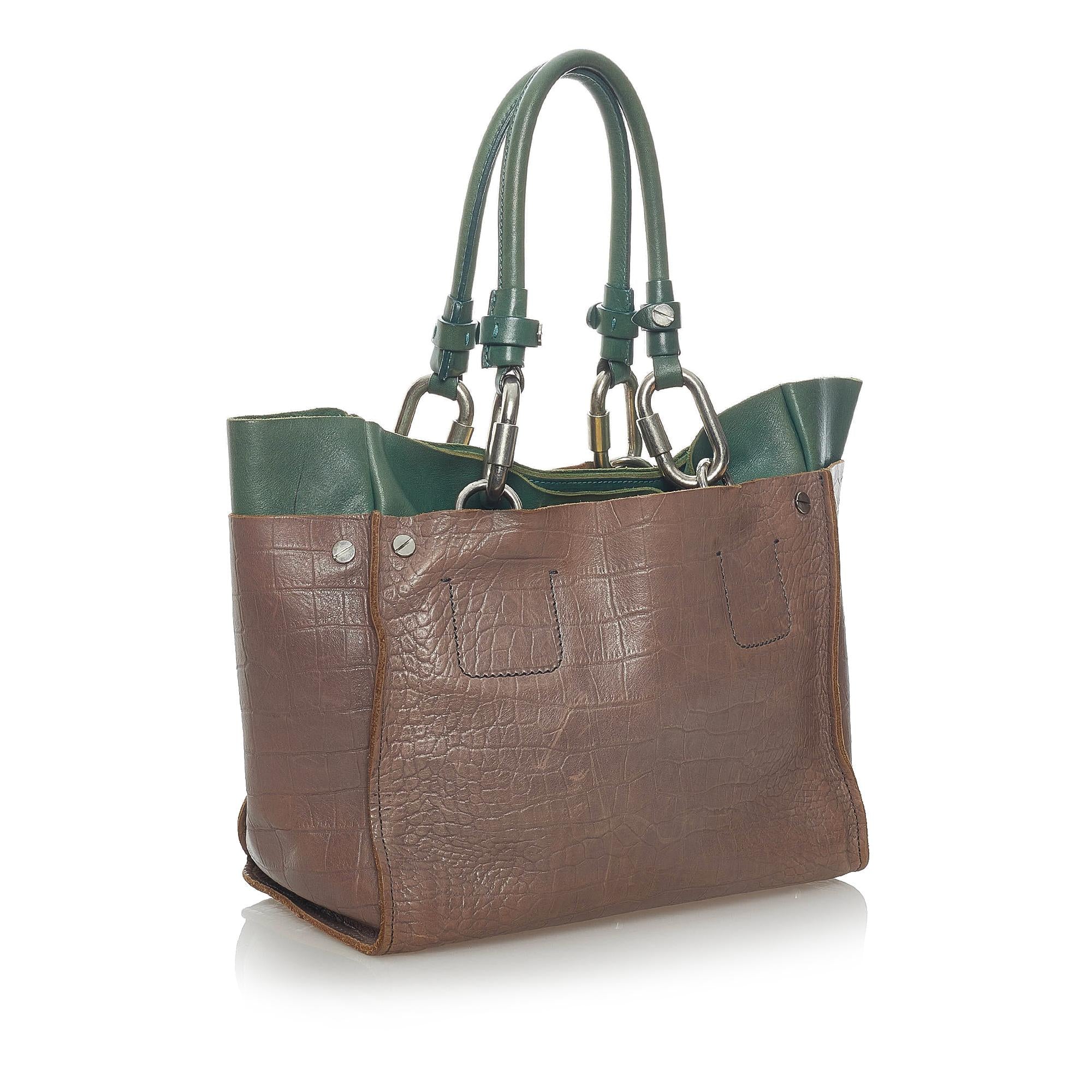 Chloe Embossed Cyndi Leather Tote Bag (SHG-33593)
