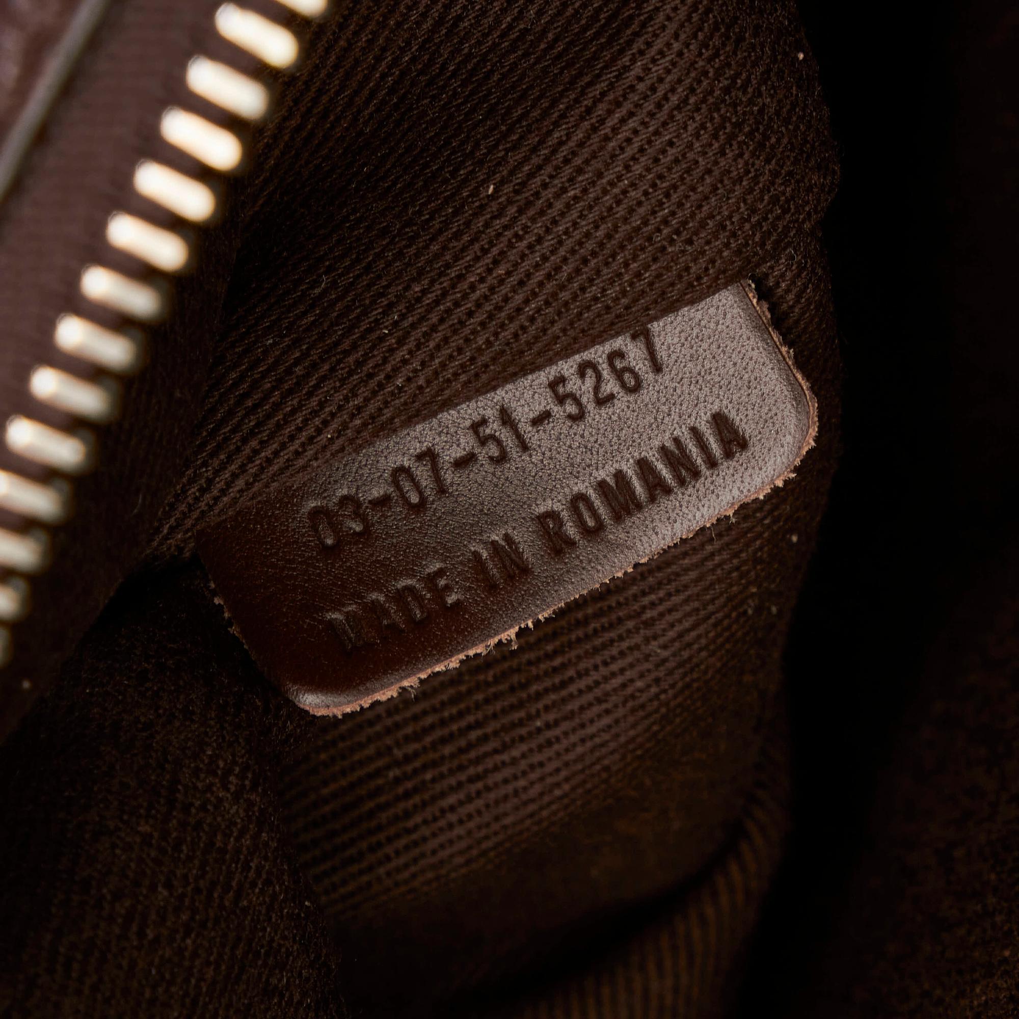 Chloe Kerala Equipped Leather Handbag (SHG-32245)