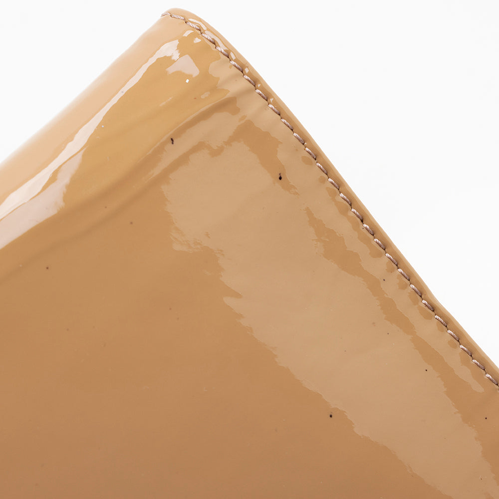 Christian Louboutin Patent Leather Pigalle Clutch (SHF-20777)