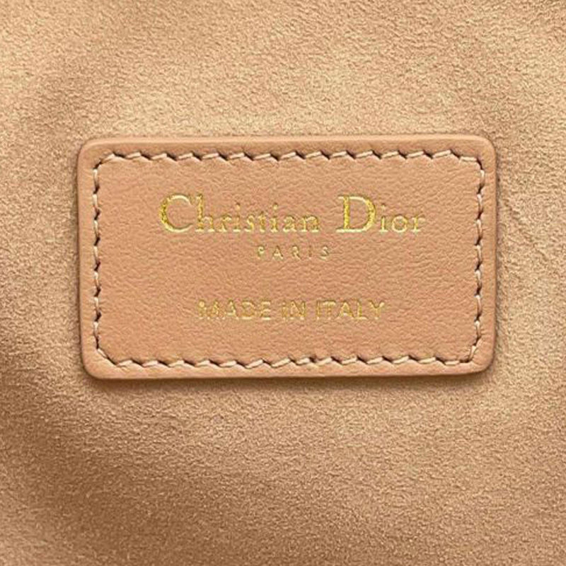 Dior Logo Leather Clutch (SHG-36673)