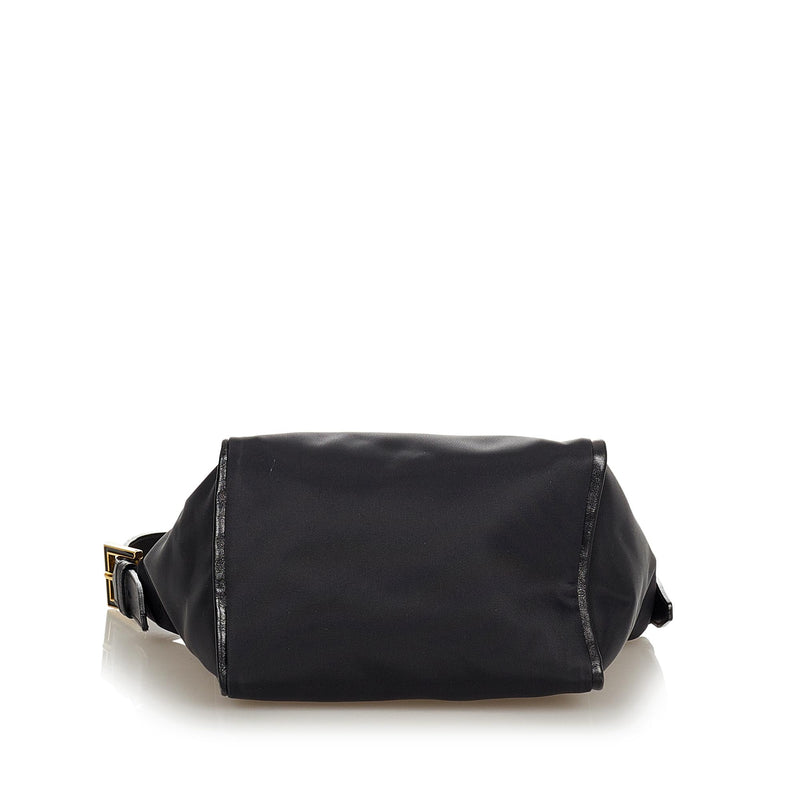 Fendi Canvas Shoulder Bag (SHG-31866)