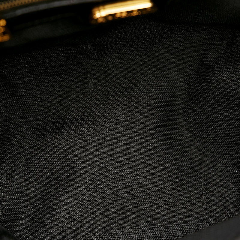 Fendi Canvas Shoulder Bag (SHG-31866)