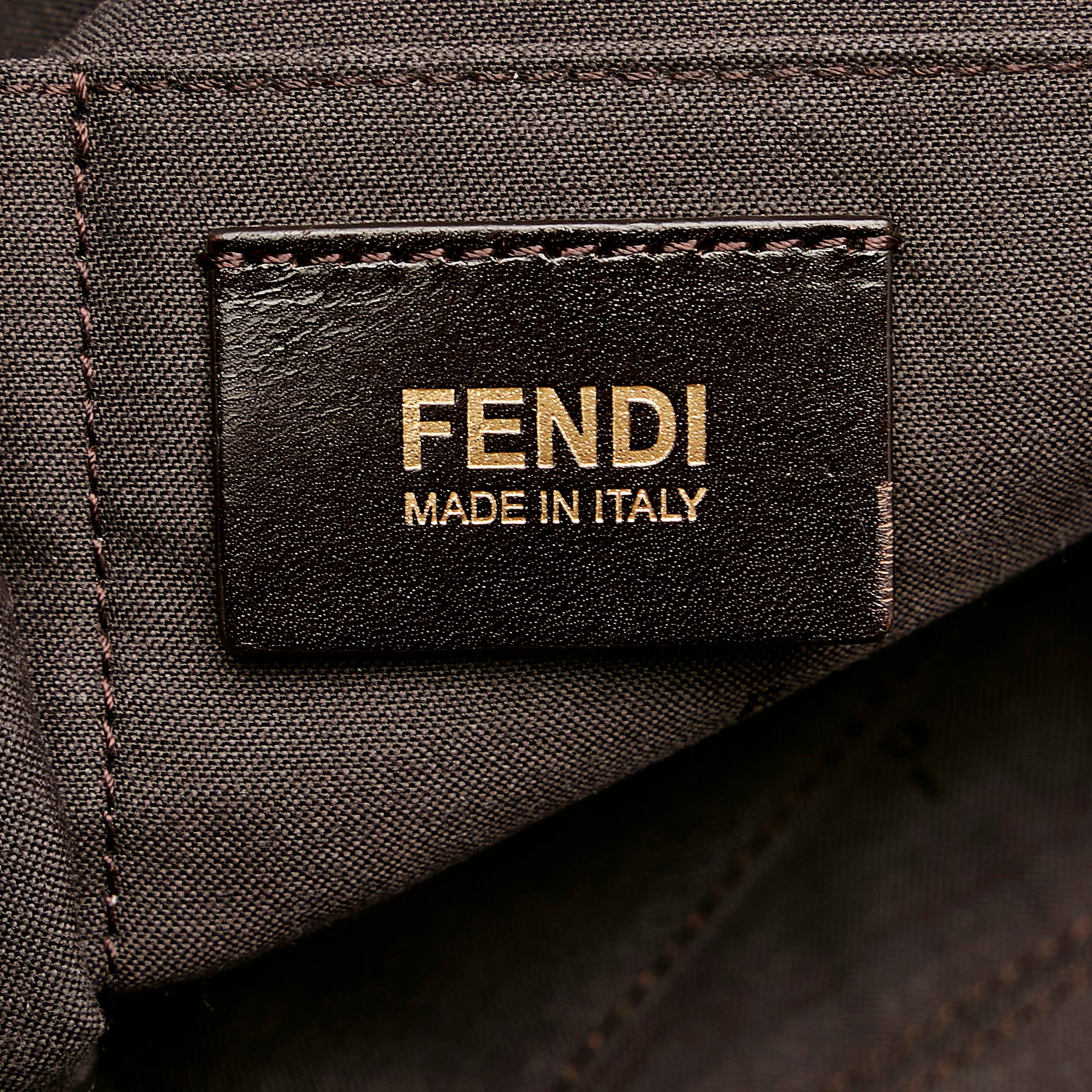 Fendi Chains Leather Tote Bag (SHG-29529)