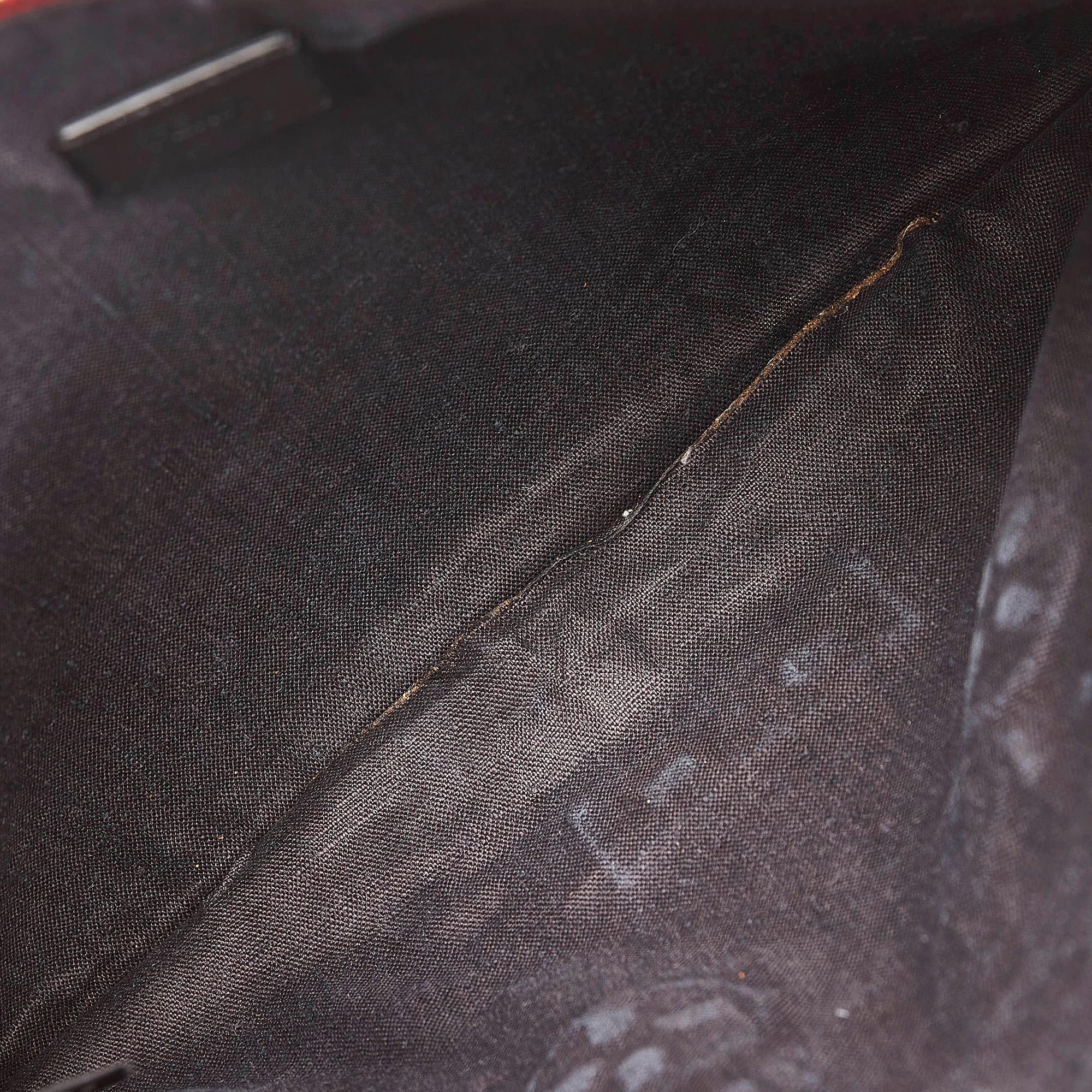 Fendi Face Leather Clutch Bag (SHG-31207)