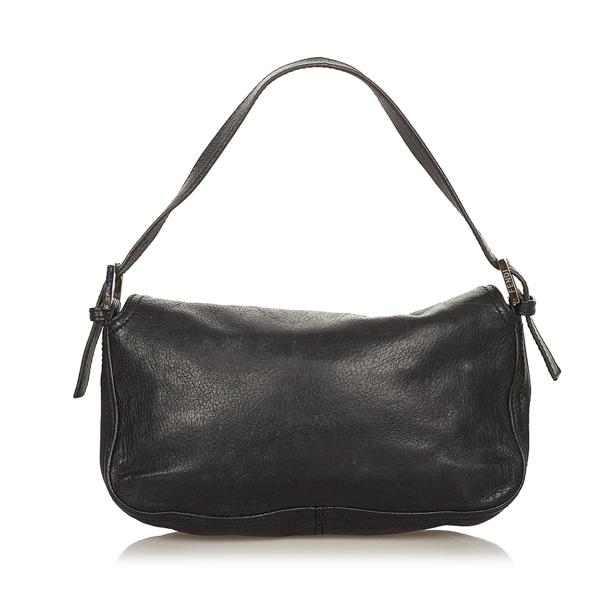 Fendi Leather Baguette (SHG-26236)