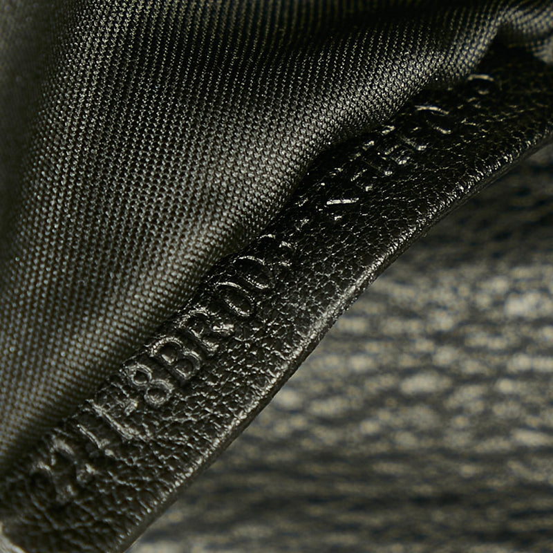Fendi Leather Baguette (SHG-26236)