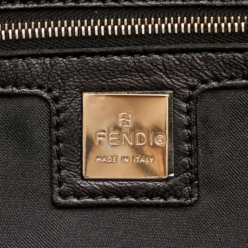 Fendi Leather Baguette (SHG-26704)