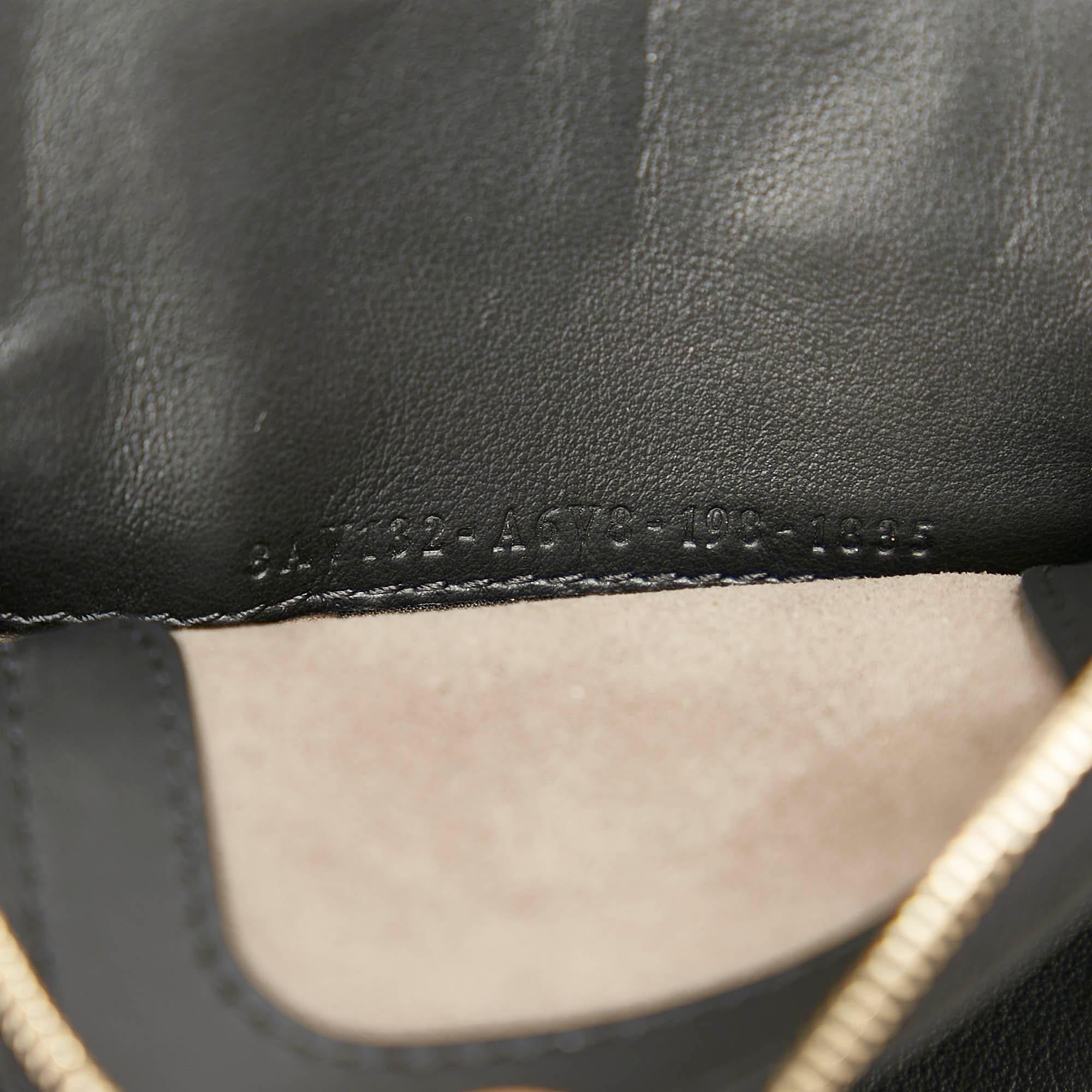 Fendi Leather Phone Case (SHG-23160)