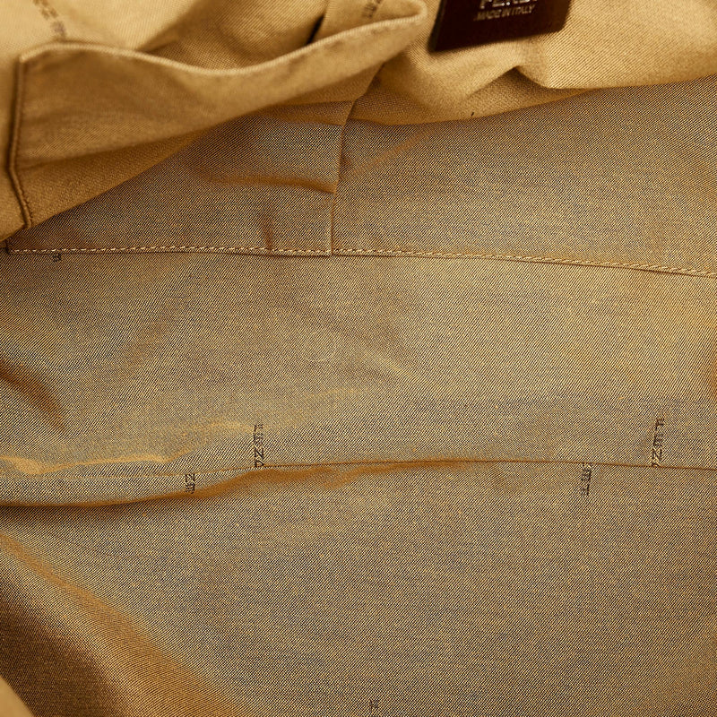 Fendi Leather Shoulder Bag (SHG-31789)