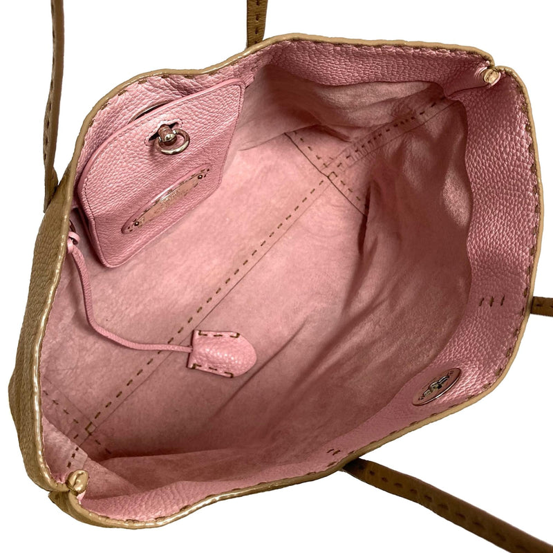Fendi Selleria Carla Leather Tote Bag (SHG-36074)