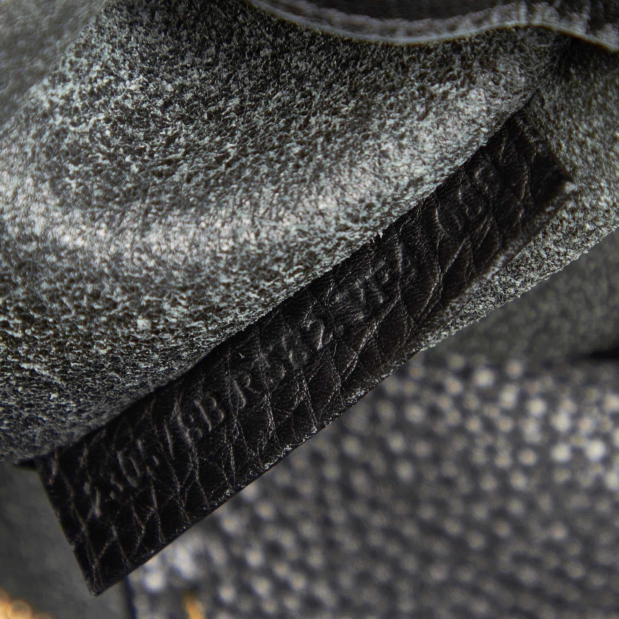 Fendi Selleria Leather Shoulder Bag (SHG-22349)