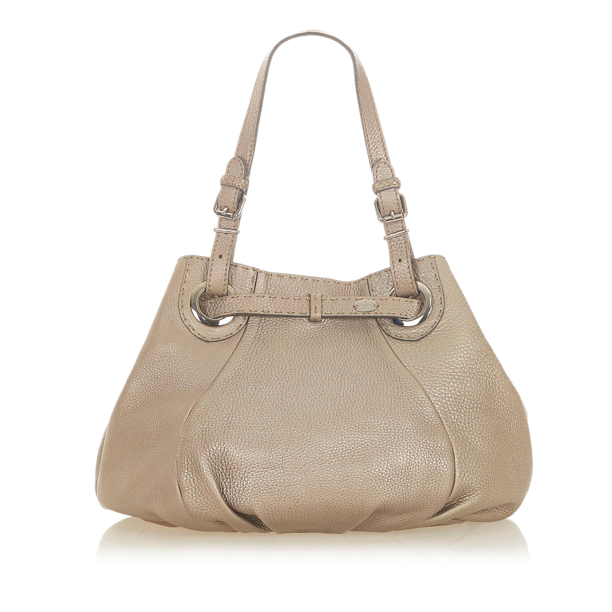 Fendi Selleria Leather Shoulder Bag (SHG-31688)