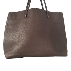 Fendi Selleria Leather Tote Bag (SHG-28191)