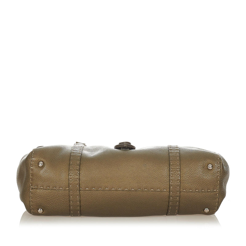 Fendi Selleria Linda Leather Shoulder Bag (SHG-23943)