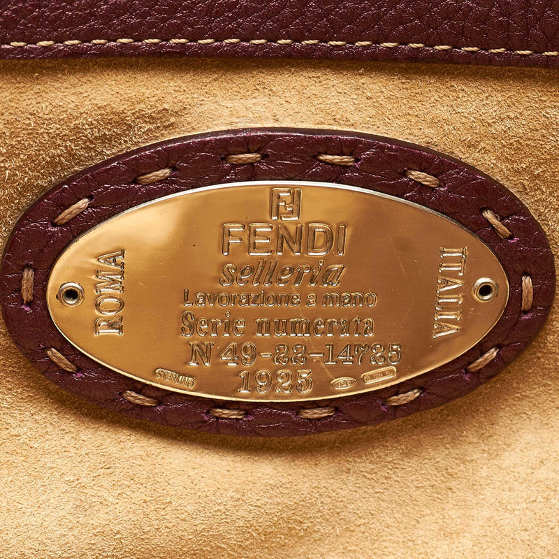 Fendi Selleria Linda Leather Shoulder Bag (SHG-31687)