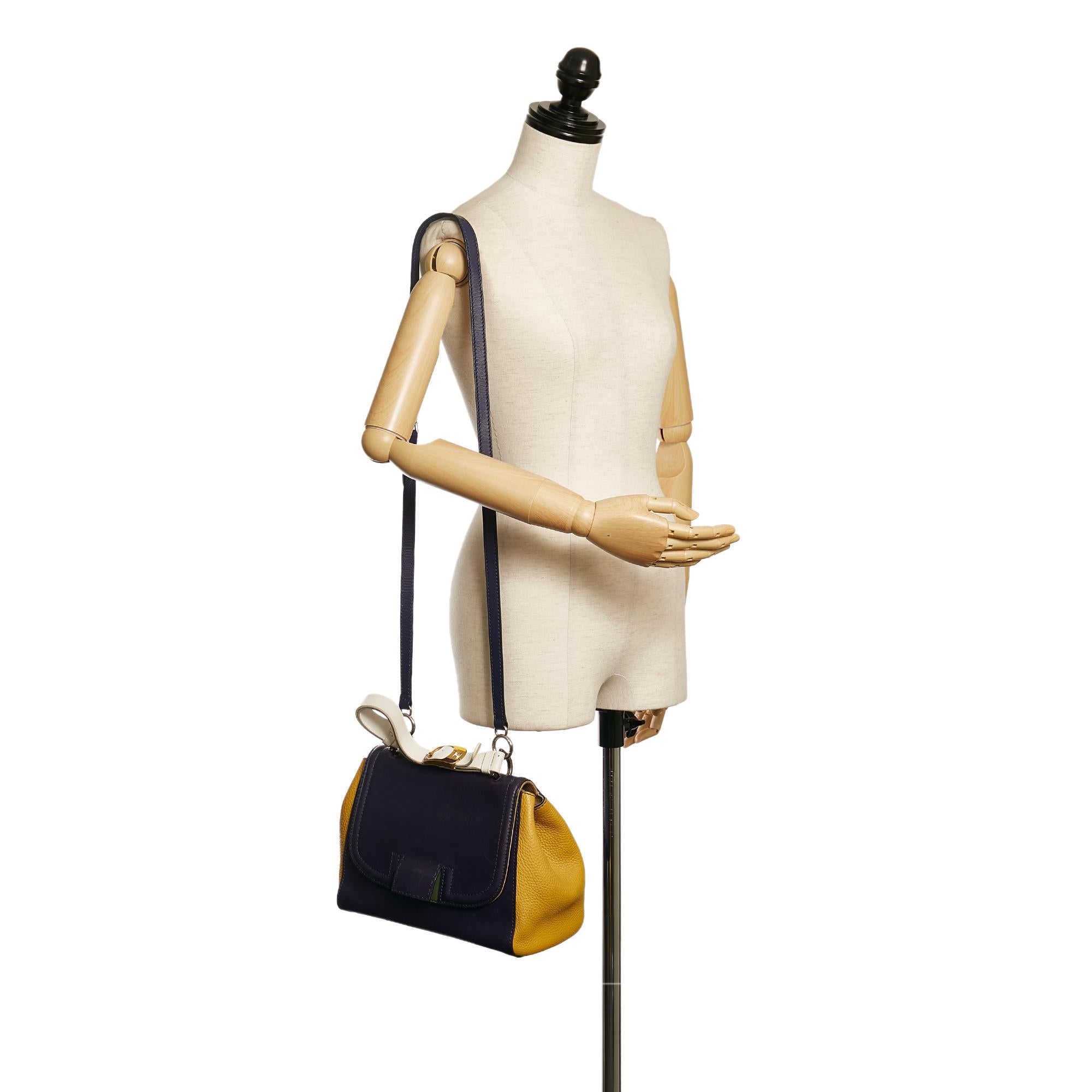 Fendi Silvana Leather Satchel (SHG-37731)