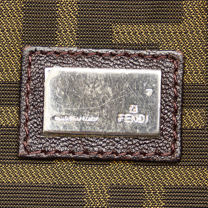 Fendi Spy Leather Handbag (SHG-26184)
