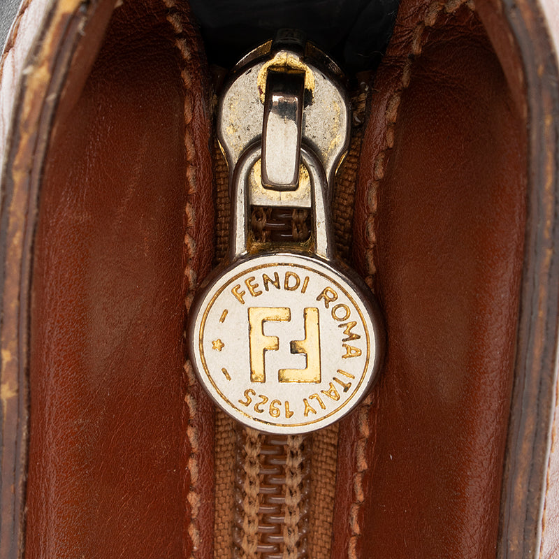 Fendi Vintage Pequin Shoulder Bag (SHF-18977)