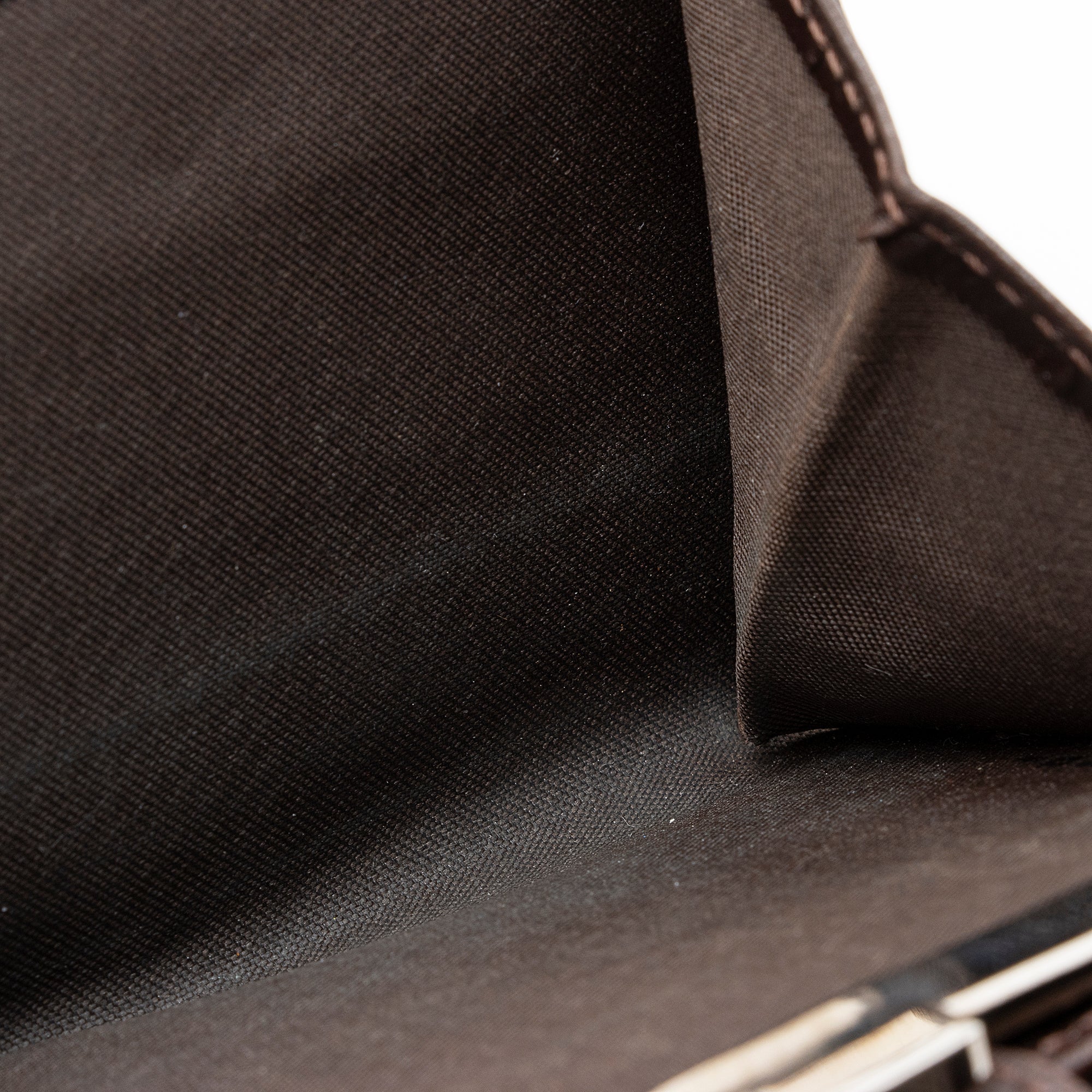 Fendi Vintage Zucca Bifold Kiss-Lock Compact Wallet (SHF-22375)