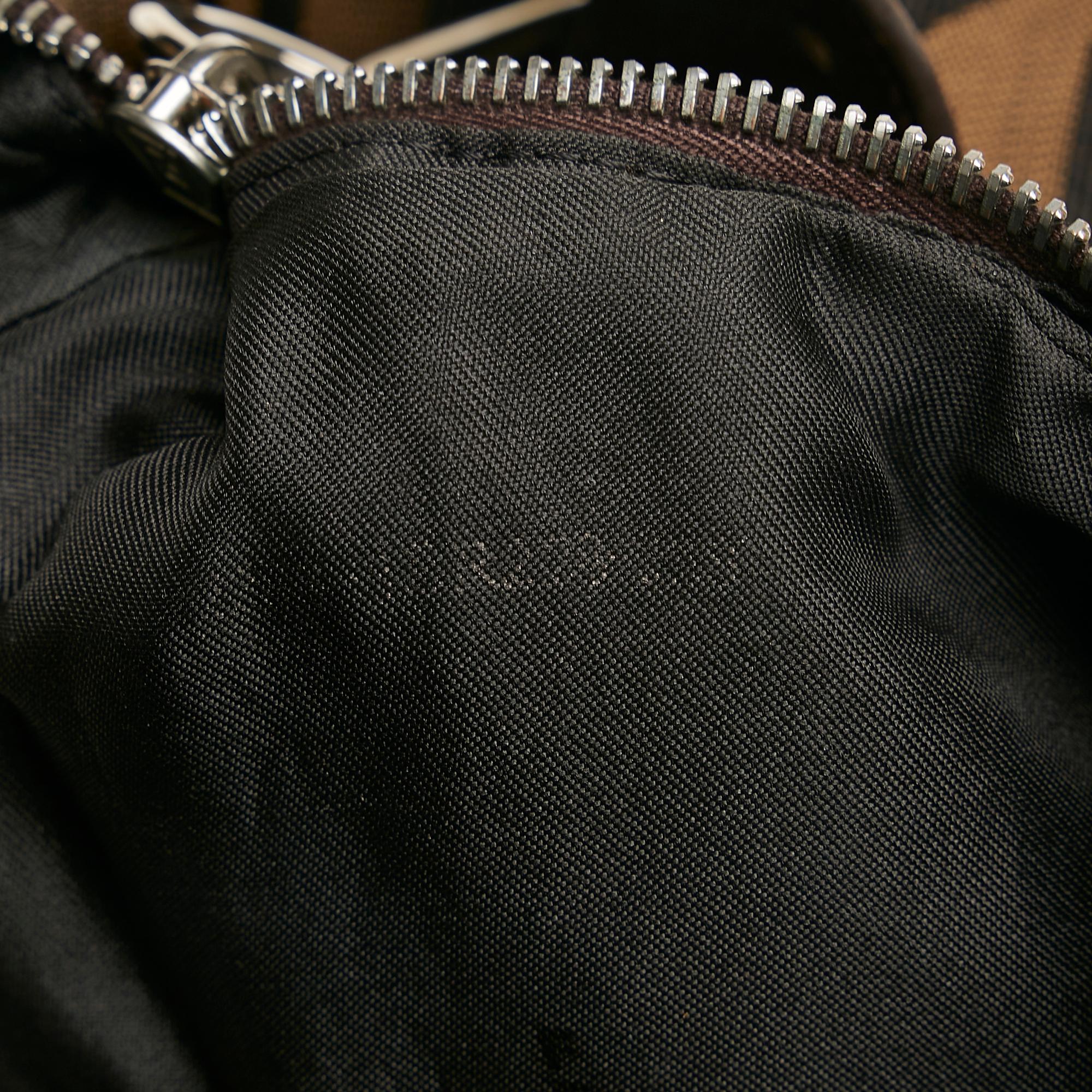 Fendi Zebra Print Oyster (SHG-CayGQz)