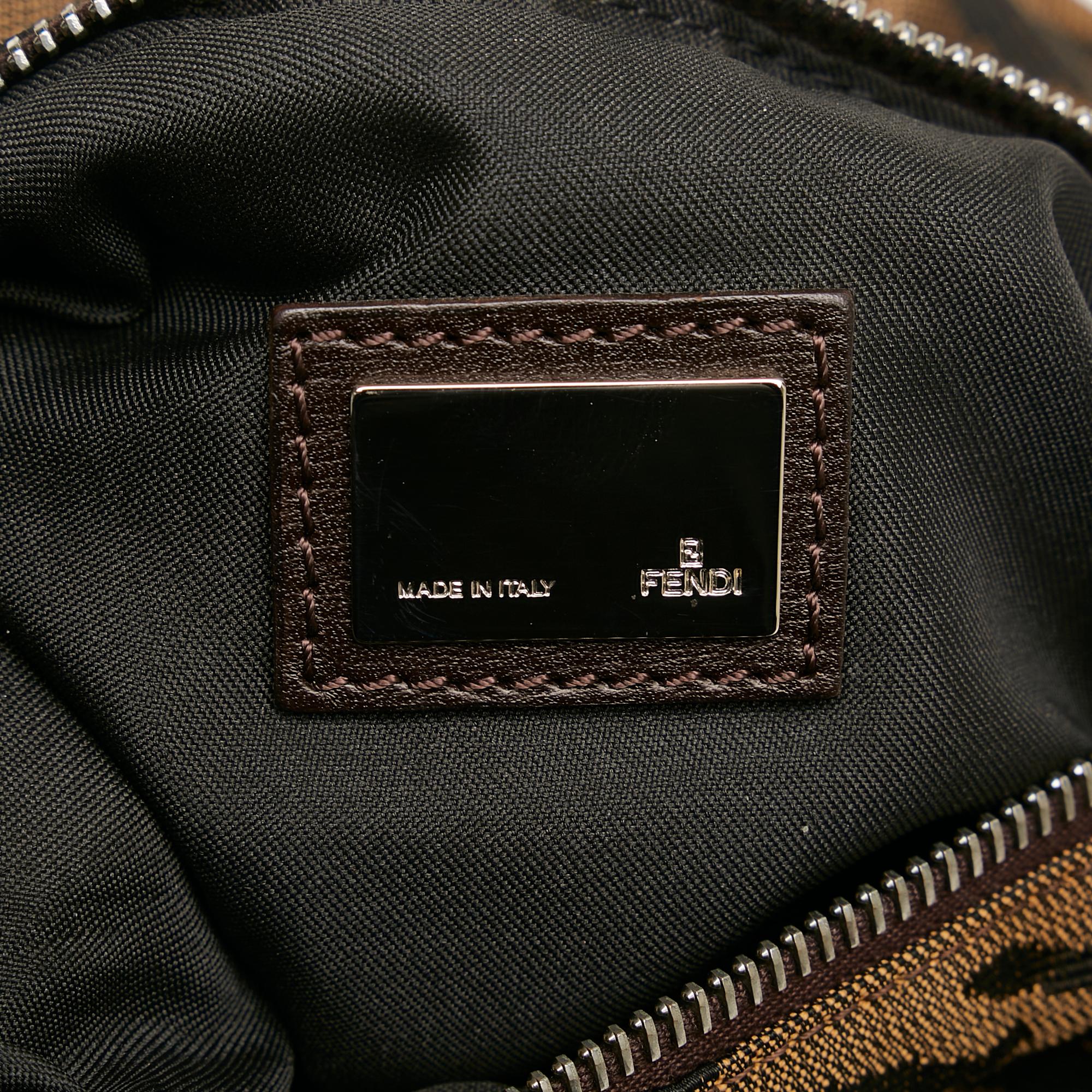 Fendi Zebra Print Oyster (SHG-CayGQz)