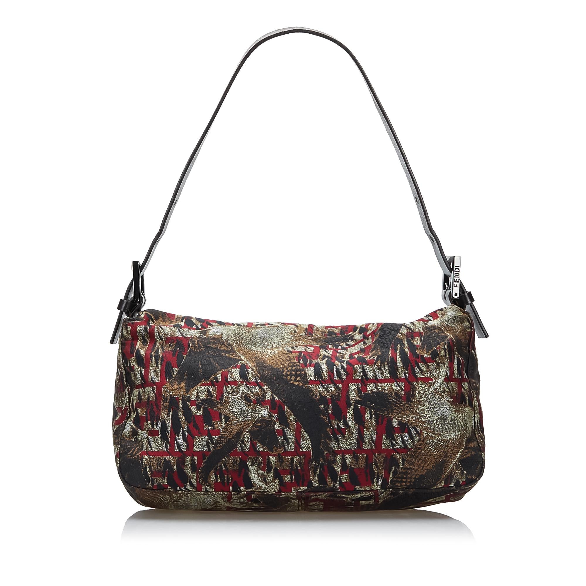 Fendi Zucca Bird Baguette (SHG-4MNS3d)