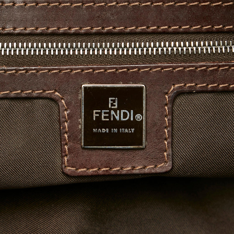 Fendi Zucca Canvas Shoulder Bag (SHG-26289)