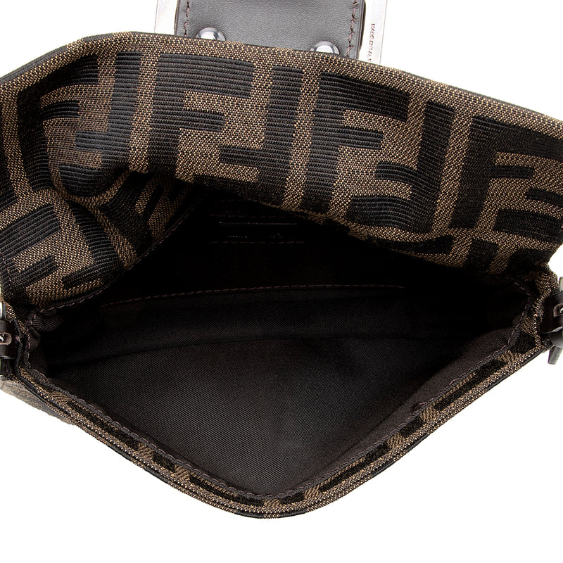 Fendi Zucca Shoulder Bag (SHG-iqL4yD) – LuxeDH
