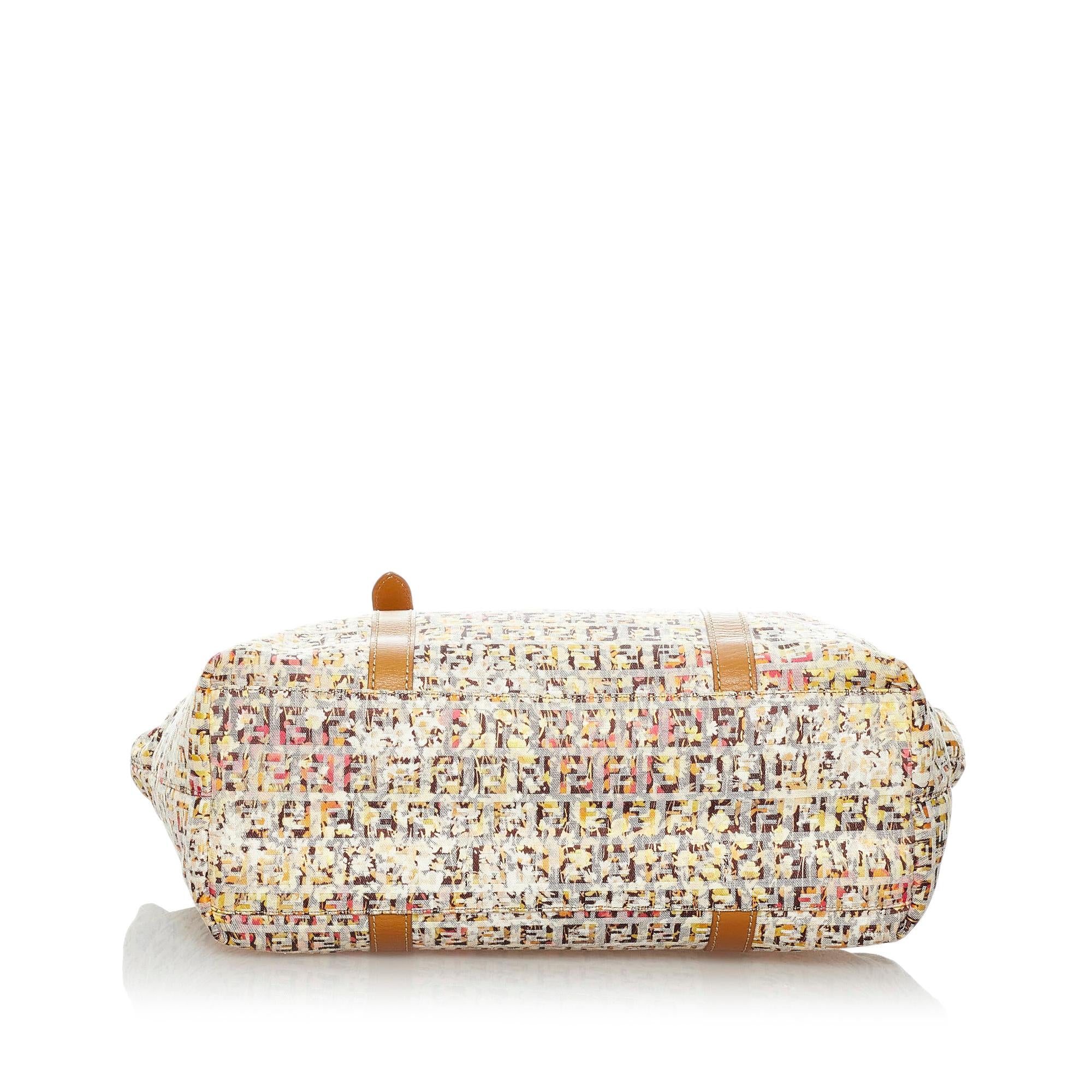 Fendi Zucchino Floral Tote Bag (SHG-30147)