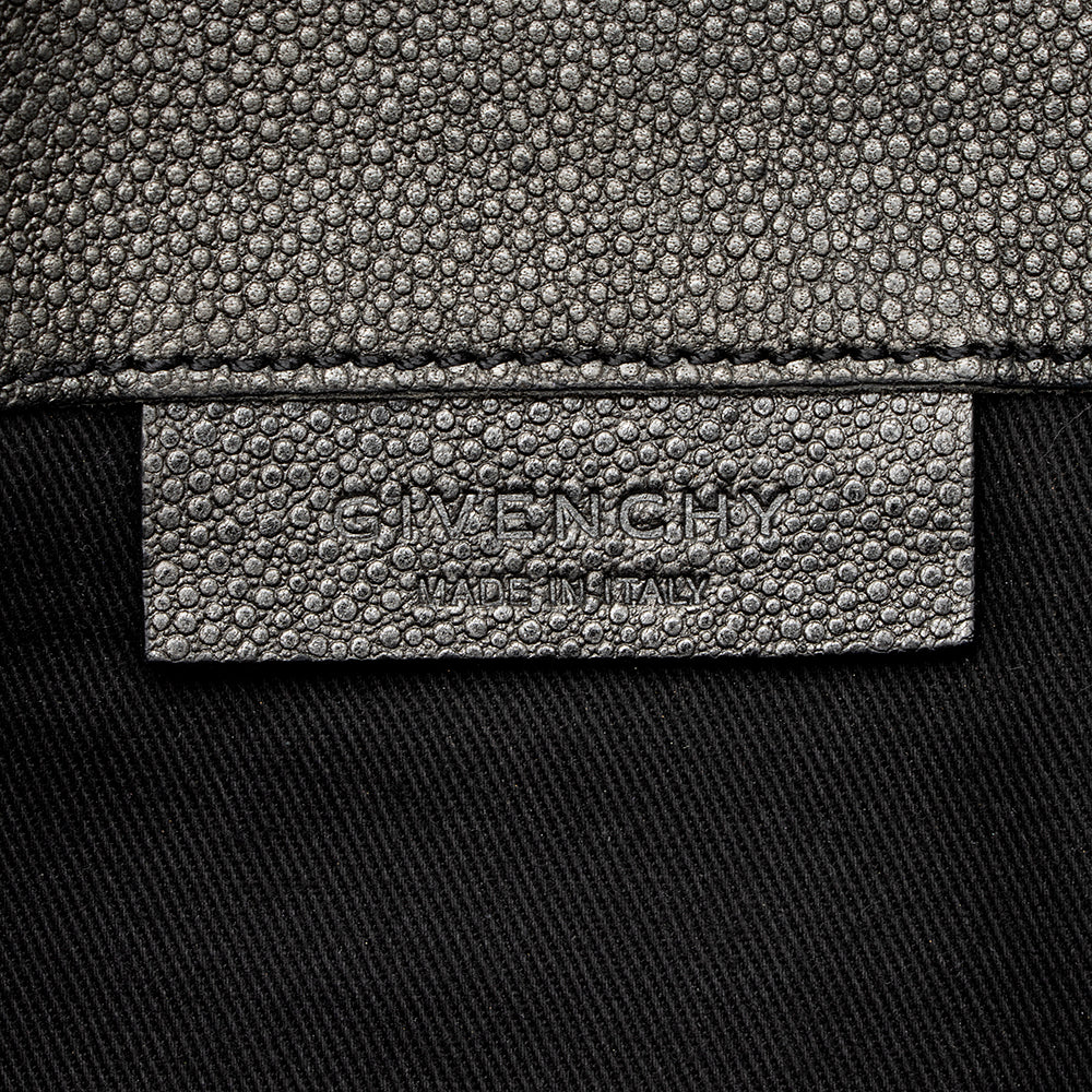 Givenchy Lambskin Antigona Envelope Medium Clutch (SHF-18971)