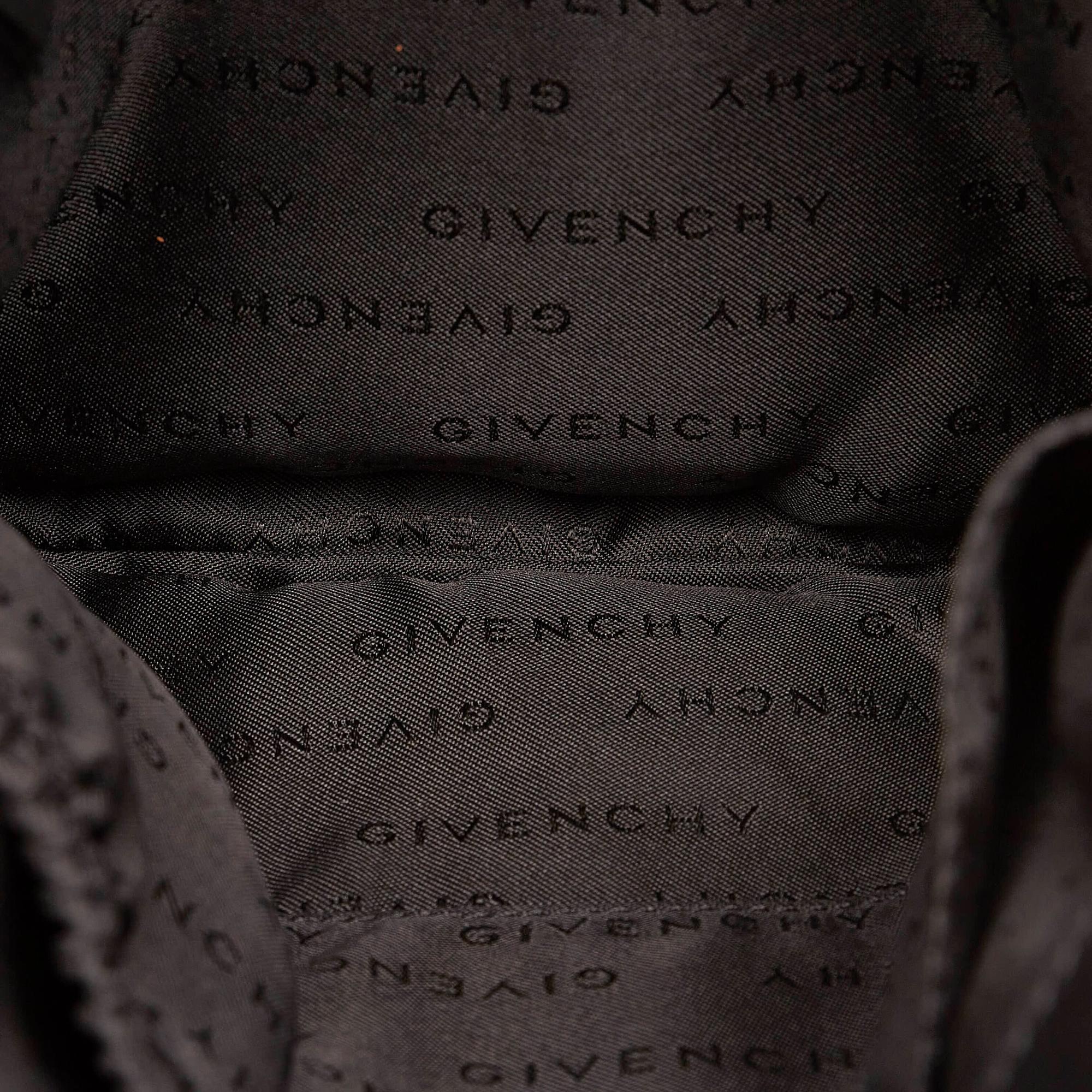 Givenchy Leather Tote Bag (SHG-29617)