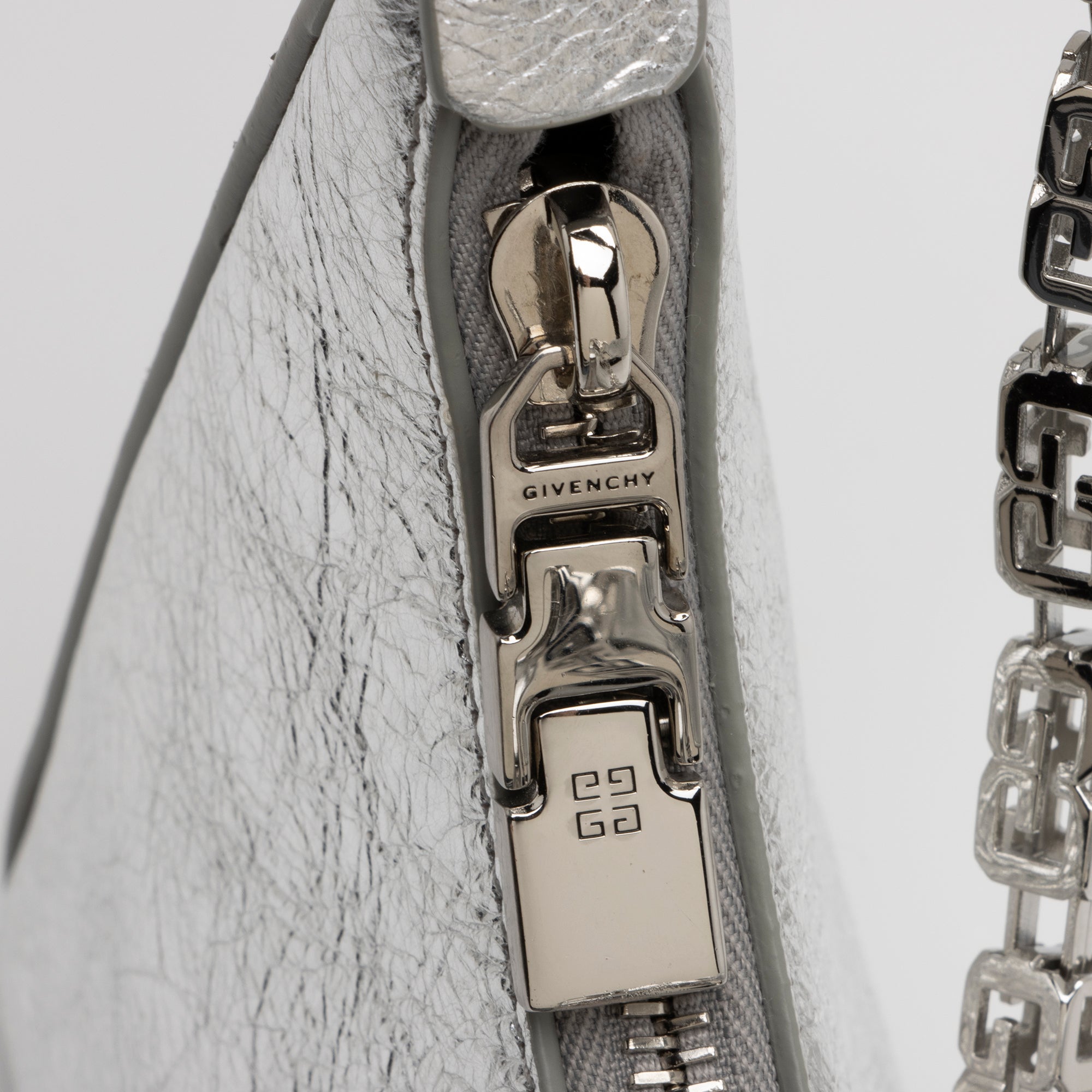 Givenchy Metallic Calfskin Moon Cut Out Mini G Cube Chain Bag (SHF-cJqTKf)