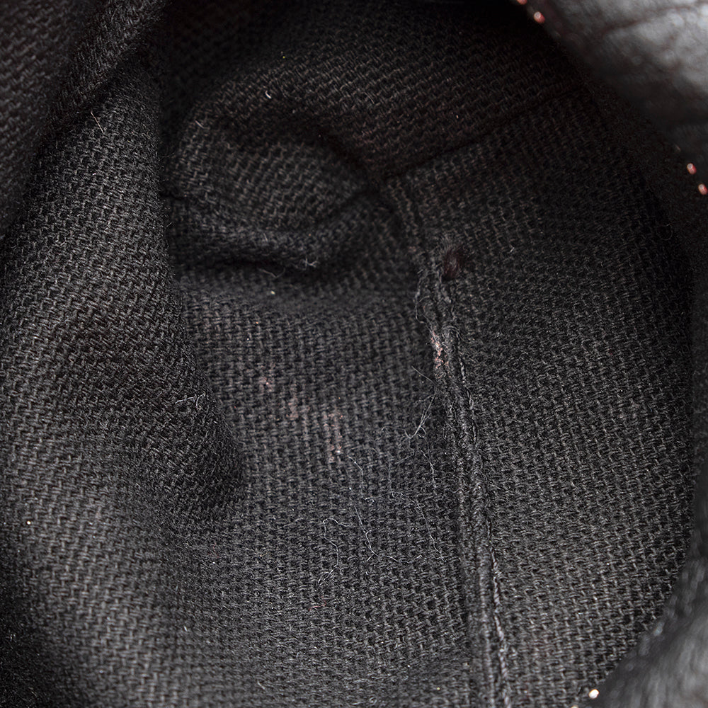 Givenchy Rubber Effect Calfskin Pandora Wristlet (SHF-20628)