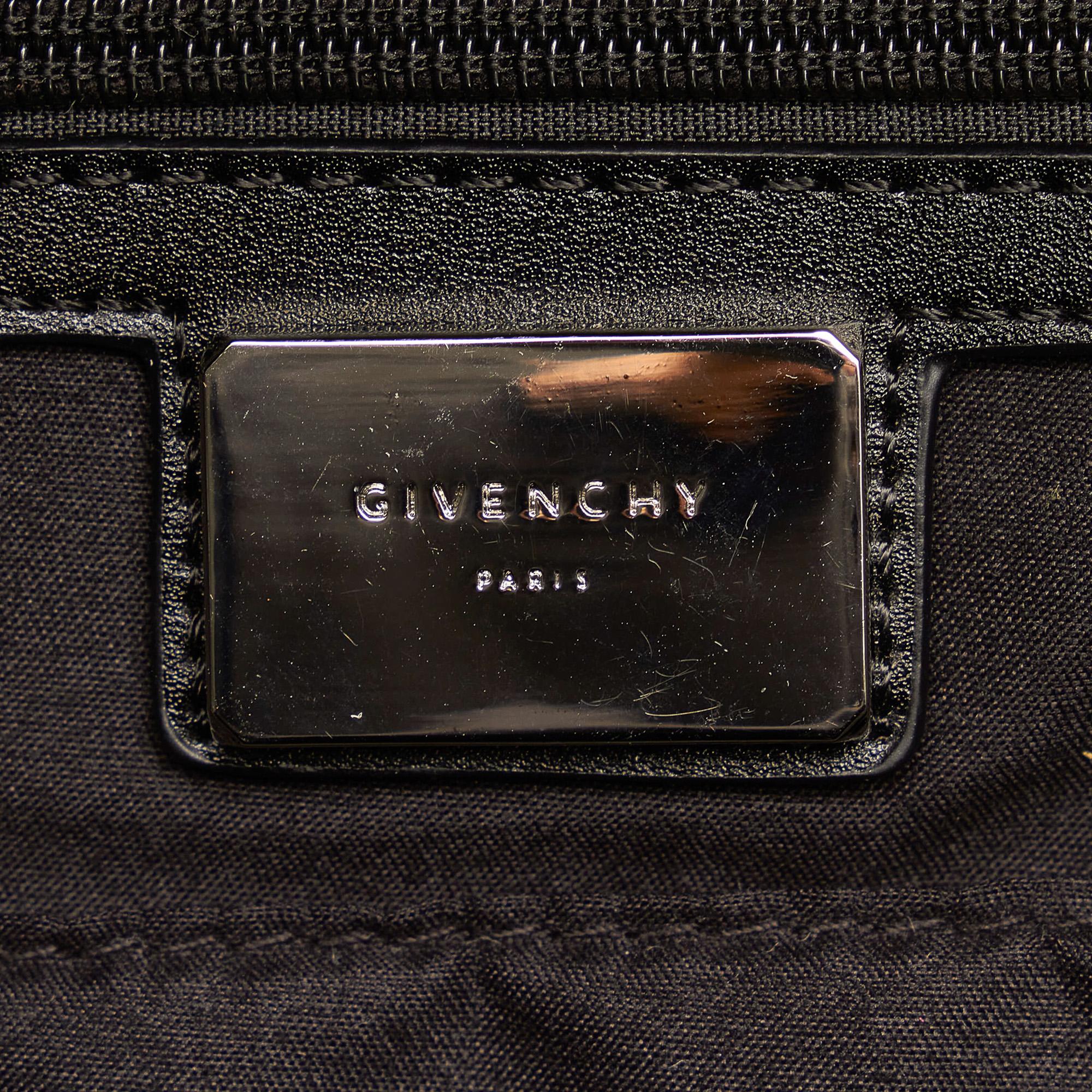 GIVENCHY ペイズリー×飛行機 星 スタッズ ロゴ ミリタリーバック