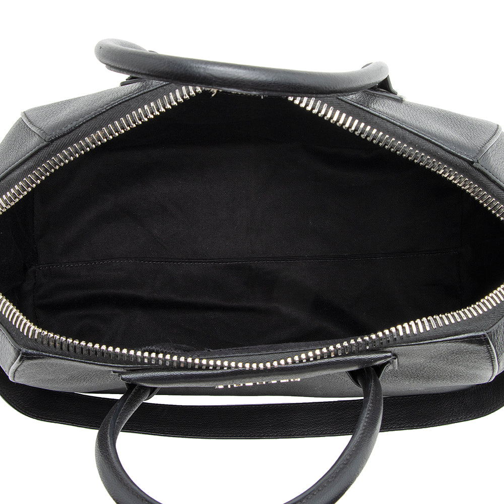 Givenchy Sugar Goatskin Antigona Medium Satchel (SHF-21200)