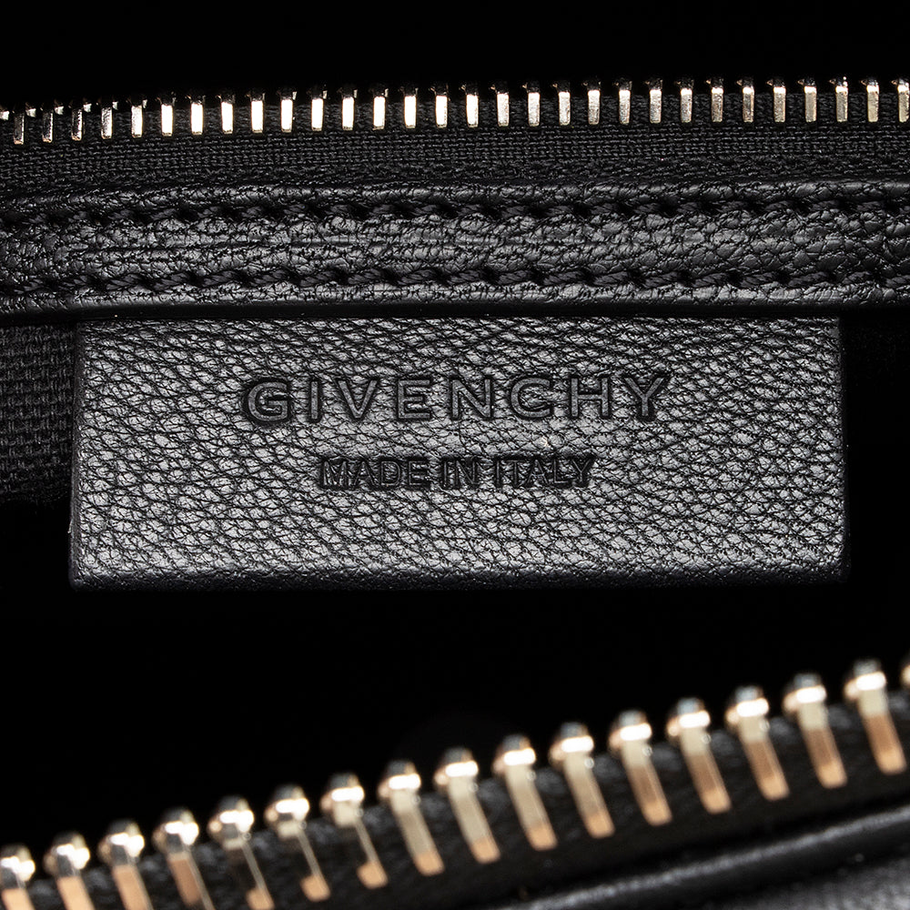 Givenchy Sugar Goatskin Antigona Small Satchel (SHF-21879)