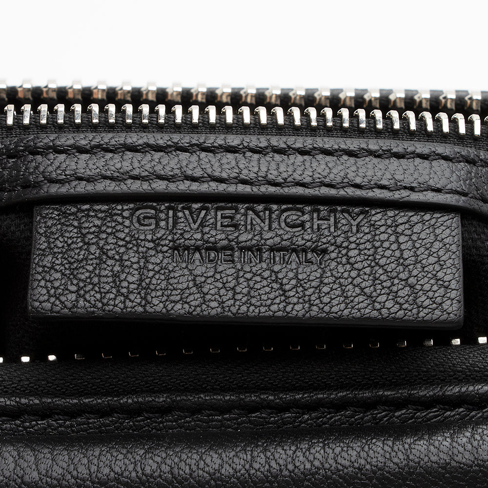 Givenchy Sugar Goatskin Antigona Small Satchel (SHF-21892)