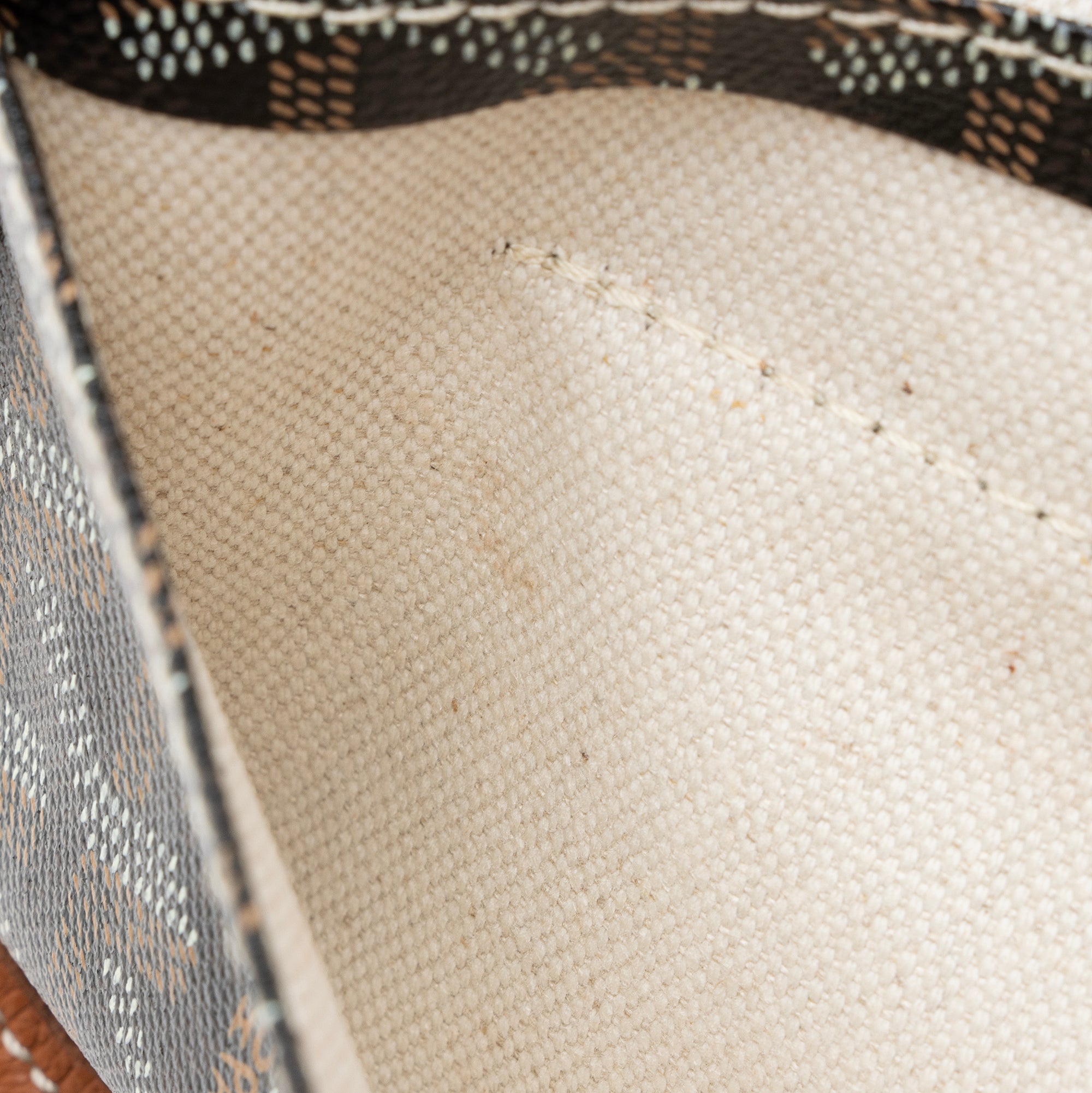 Goyard Goyardine Canvas St. Louis PM Tote (SHF-22342)