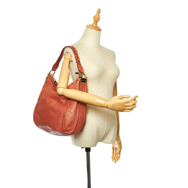 Gucci Bamboo Bar Leather Shoulder Bag (SHG-32182)